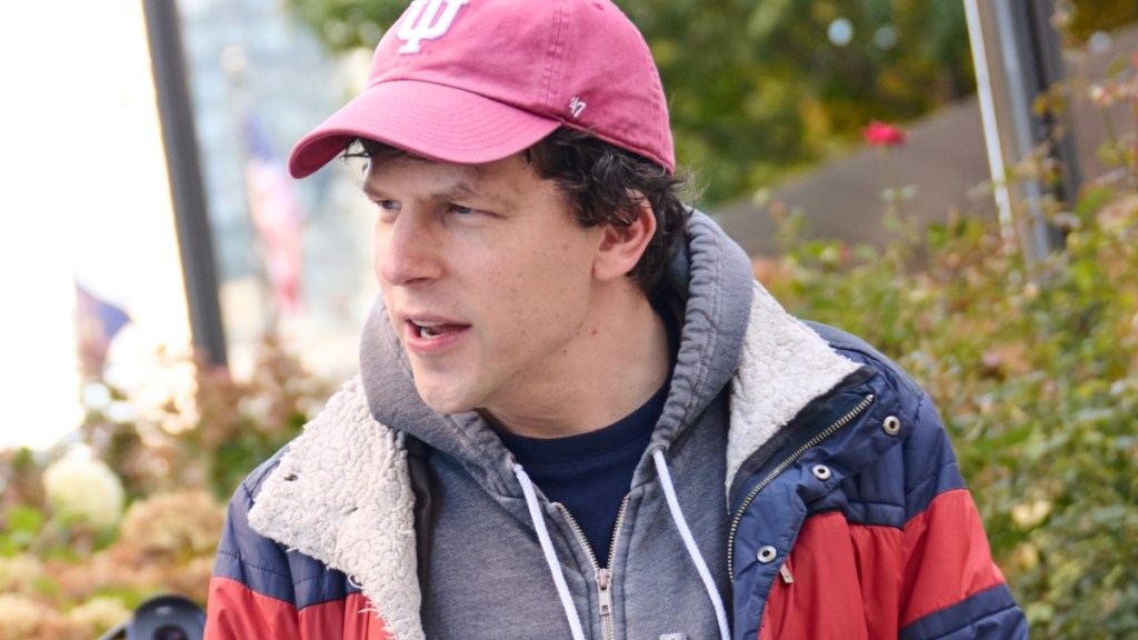 now you see me 3 jesse eisenberg magic trick