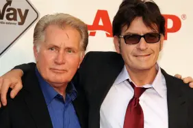 Charlie Sheen’s Dad Wants Him To ‘Grow Up’ — Insiders