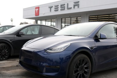 Tesla Recall Battery Defect Model Y 3 Thousands EV Check Elon Musk