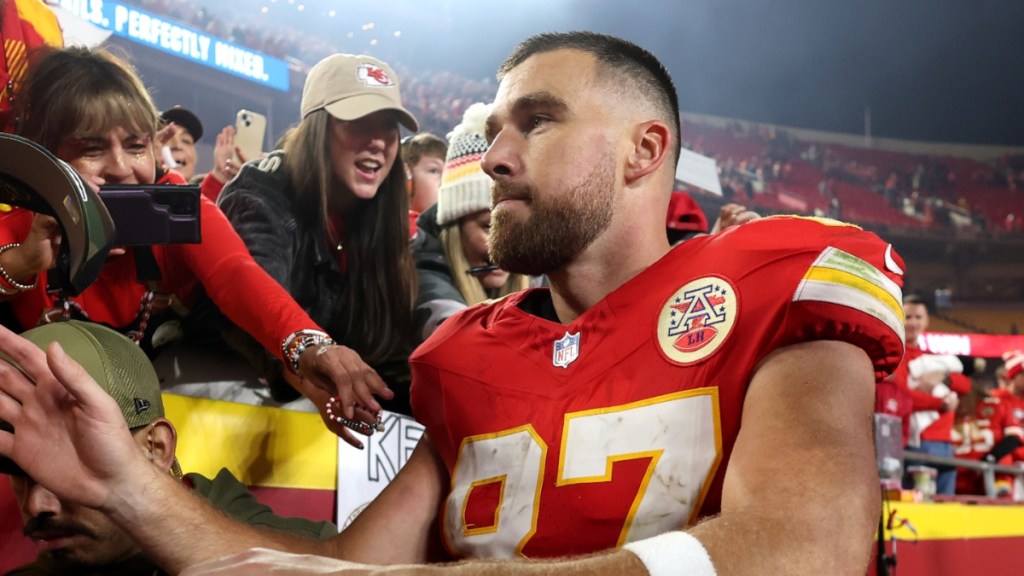 travis kelce record kansas city chiefs