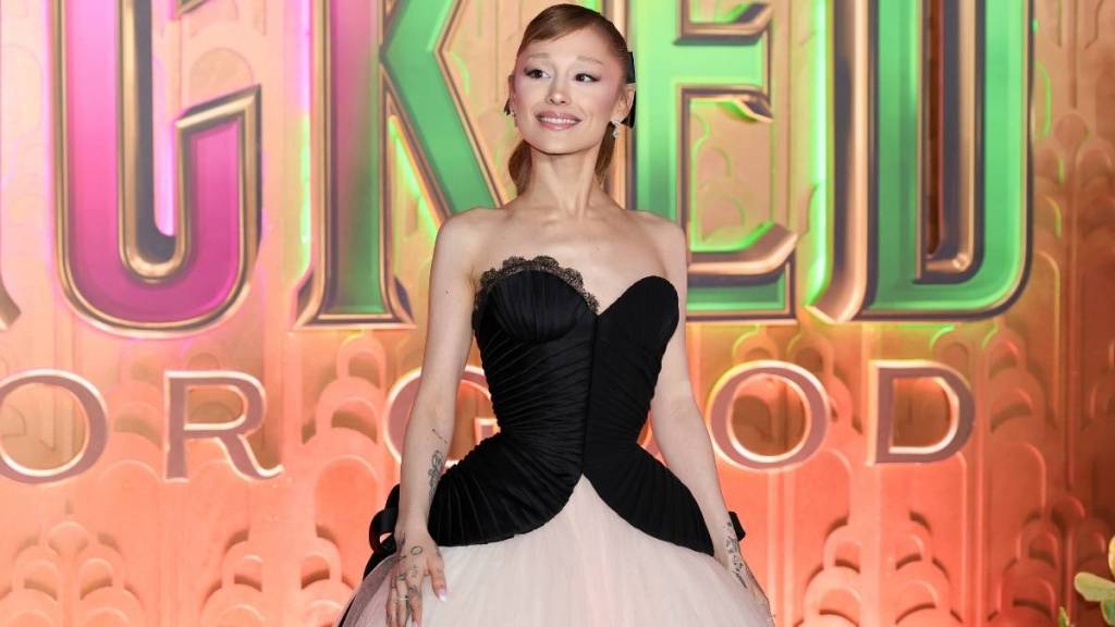 Ariana Grande's Health Update After COVID Diagnosis