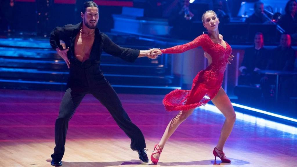 Alix Earle's High Slit Dress Makes Her Toned Legs Pop