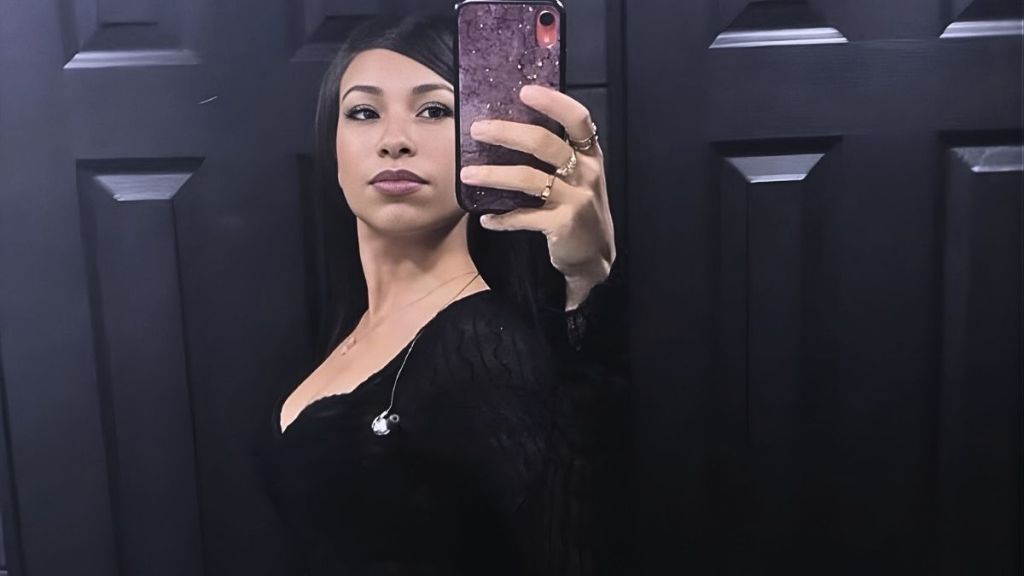 National Anthem Singer Claims Outfit Was NFL-Approved Amid Backlash