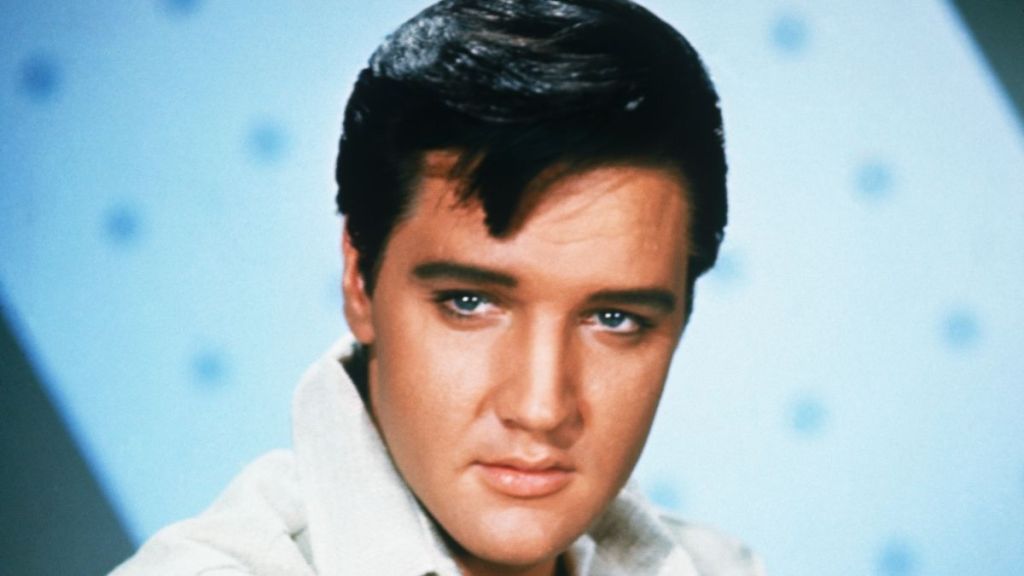 US Judge Resigns Over Elvis Presley Wig Incident