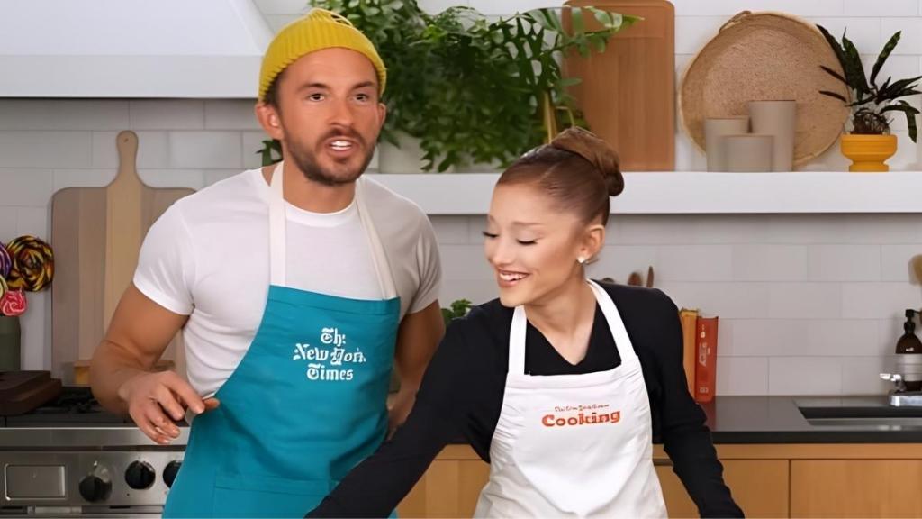 Jonathan Bailey Hates This Food Combo, Calls It ‘A Heinous Crime'