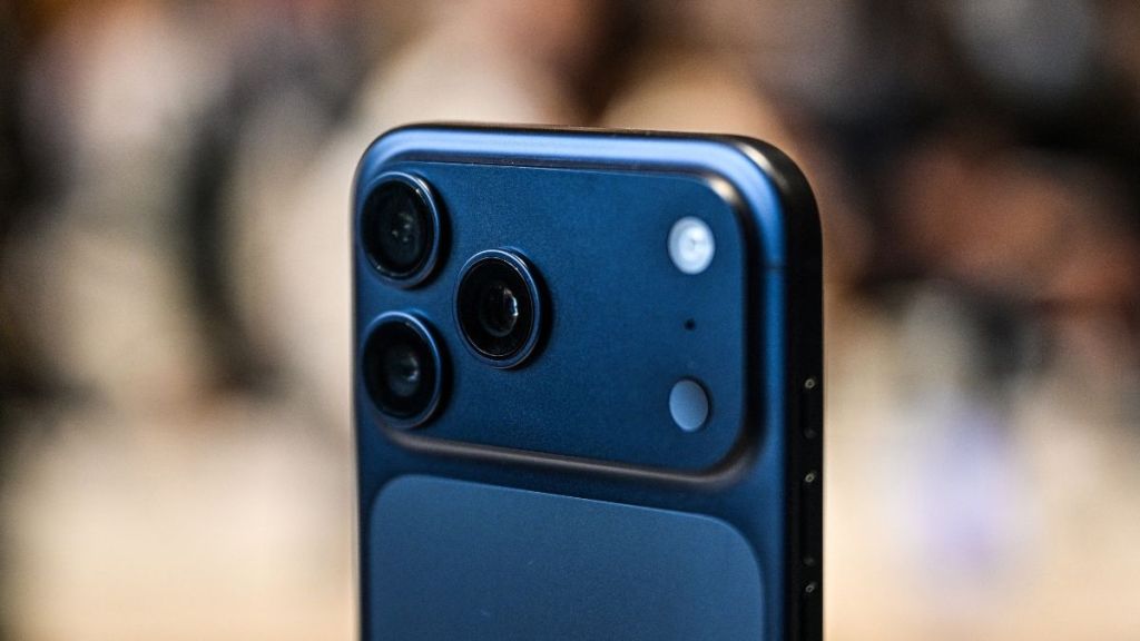 Apple to Overhaul New iPhones With These Powerful New Features — Report