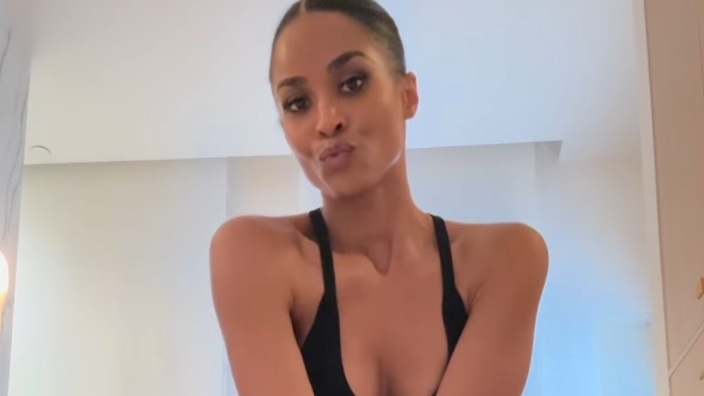 Ciara Shows Off Her Twerks in New Video
