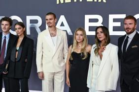 Cruz Beckham, Jackie Apostel, Romeo Beckham, Harper Beckham, Victoria Beckham and David Beckham (2)