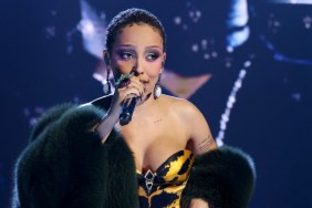 'Showgirl' Doja Cat Wearing Fishnet Stockings Is Must See
