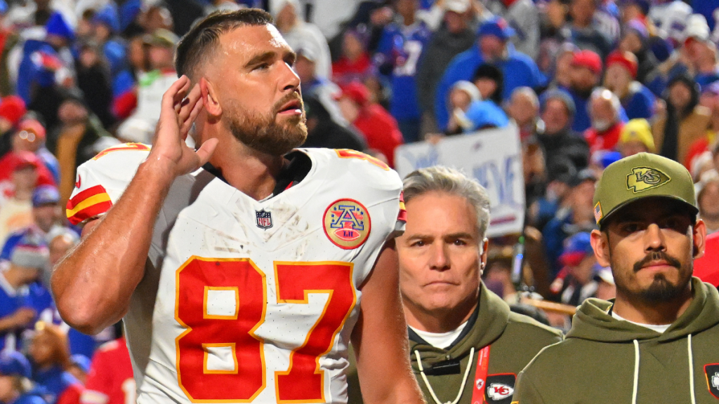 Travis Kelce Injury Scare May Draw NFL Attention
