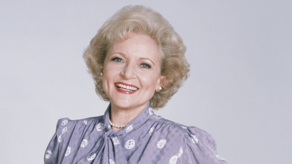 How Naked Photos Ended Betty White's Golden Girls Feud
