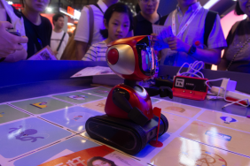 AI Toys Teaching Kids To Start Fires & Engaging in NSFW Talks