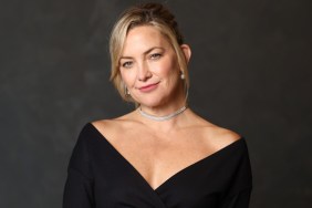 Kate Hudson Posing in Her Bed Will Make You Look Twice