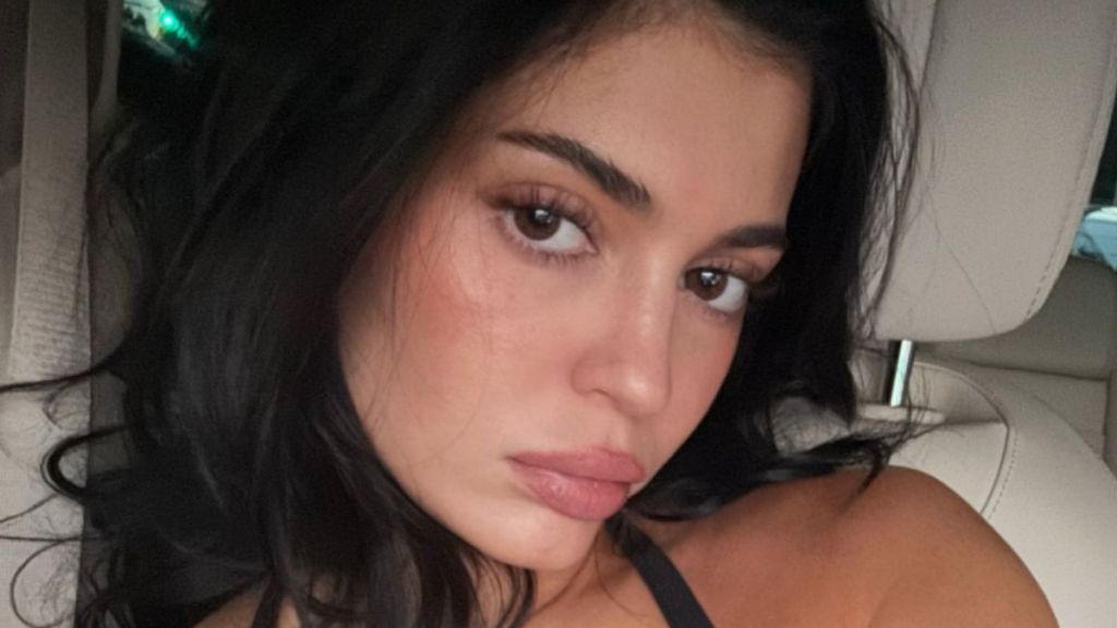 Kylie Jenner Posing in Just Blanket Is Her Boldest Photo Yet