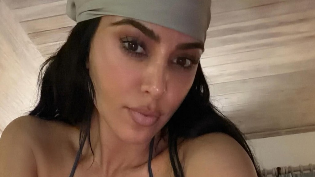 Kim Kardashian's Black Bikini Look Has Fans in Chokehold