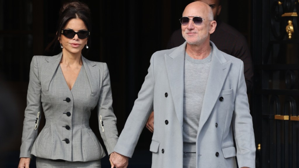 Jeff Bezos Loves to See Wife Lauren 'Dress Bold' — Source