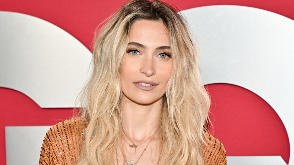 Michael Jackson's Daughter Paris Has 'Cut Off' Family Amid Estate Chaos — Source