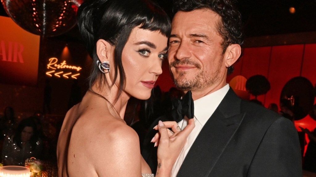 Orlando Bloom's Rumoured GF Dresses Up As Katy Perry