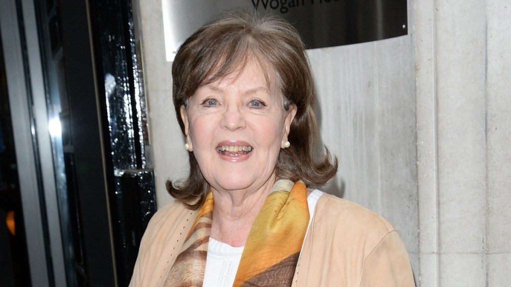 Pauline Collins of Shirley Valentine Fame Dies at 85