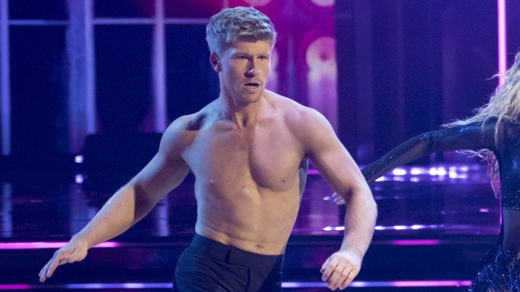 Robert Irwin Names Good Luck Charms From Steve Irwin He Brings to DWTS