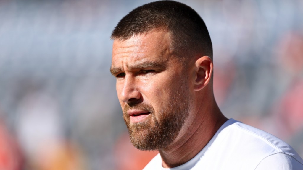 NFL Legend Says He's Better Than Travis Kelce