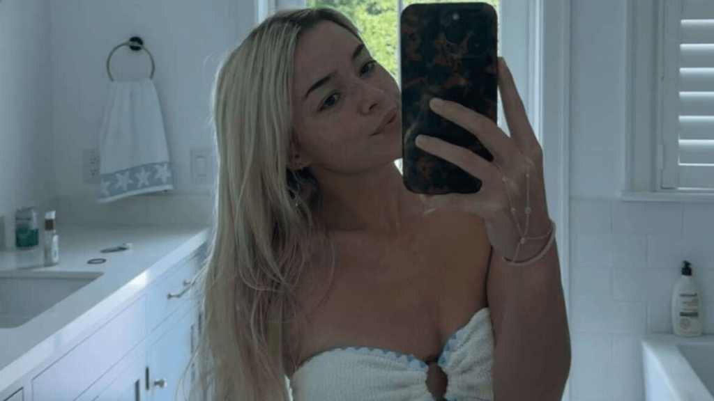 Livvy Dunne’s New Bikini Photos Radiate Laid‑Back Style