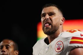 Travis Kelce Gets Hit in The Chest During Chiefs Game