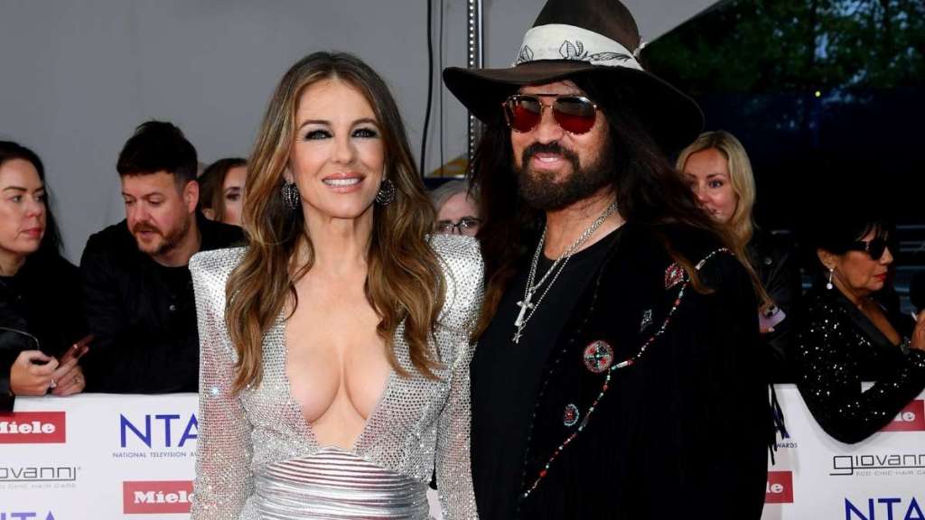 Elizabeth Hurley & Billy Ray Cyrus Might End by Christmas — Source