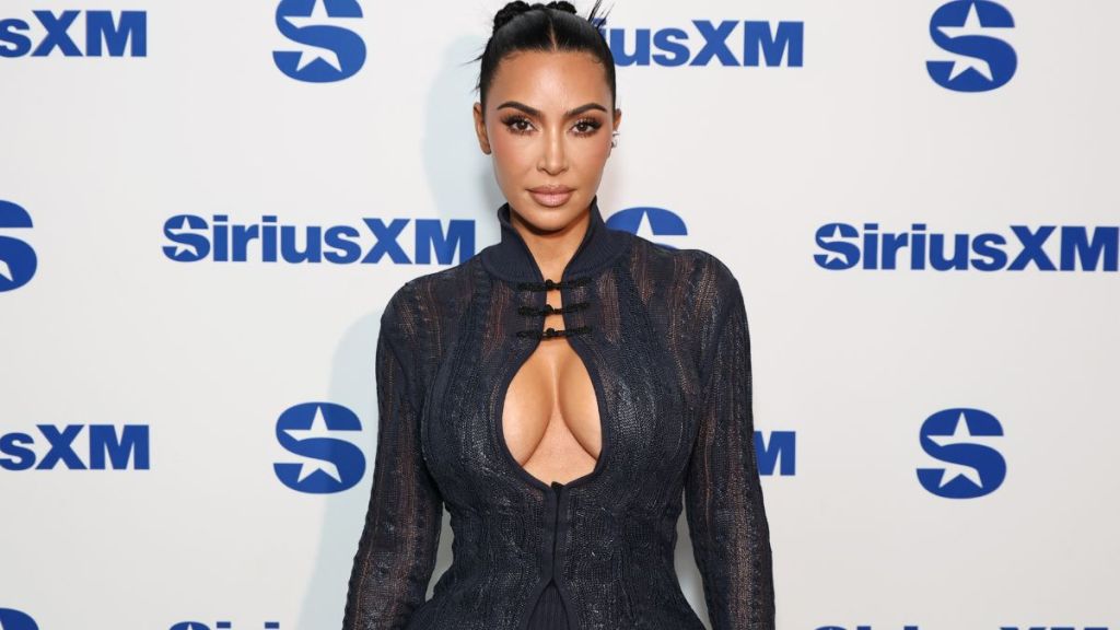 Photos: Kim Kardashian in Slit Dress Is 'Epitome of Perfection'