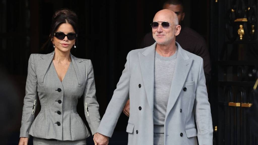 Jeff Bezos’ Wife To Be a ‘Wonderful Asset’ at Met Gala, Says This Celeb