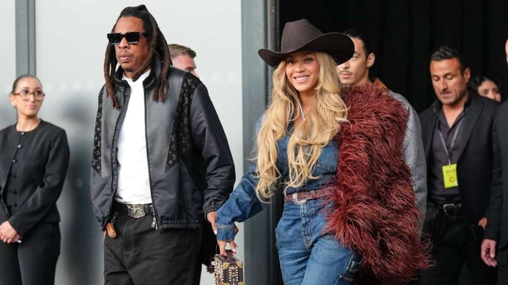 Beyoncé & Jay-Z Chose Private Entrance at Kris Jenner Party — Report