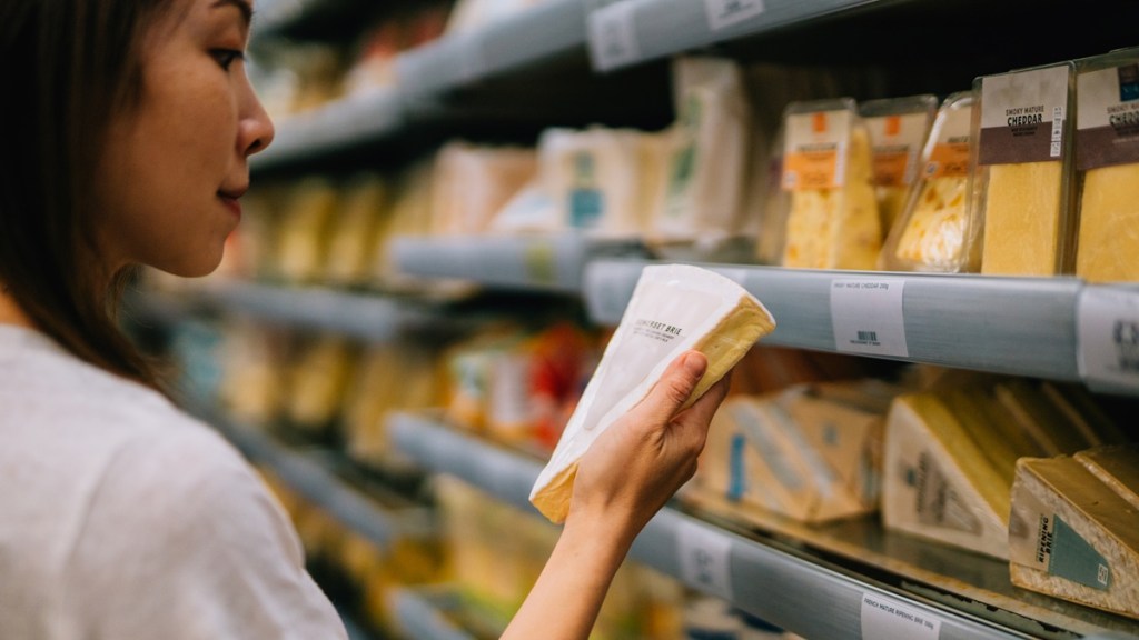 Cheese Recall Listeria Contamination FDA Recall Face Rock Creamery Vampire Garlic Cheddar