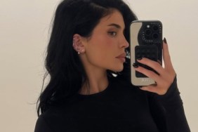 kylie jenner waist instagram