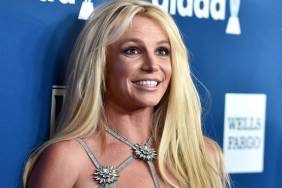 Video: Britney Spears Is 'Feeling Pretty' in Bold Bathing Suit