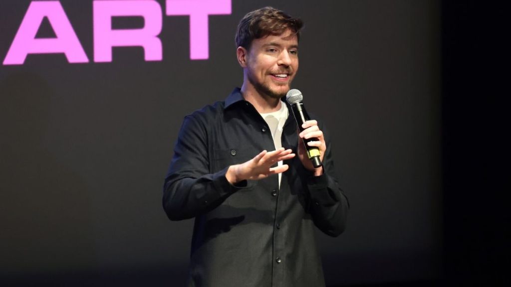 MrBeast’s 1000-Player Minecraft Video Slammed Amid Infiltration Rumors