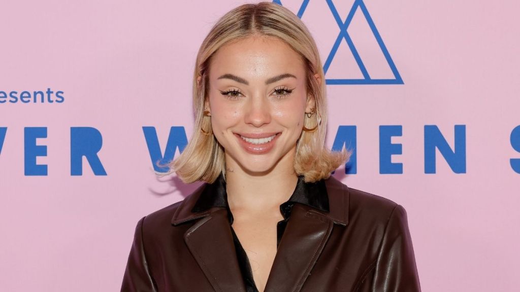 Model Charly Jordan Looks 'Hot' in Sheer Lingerie