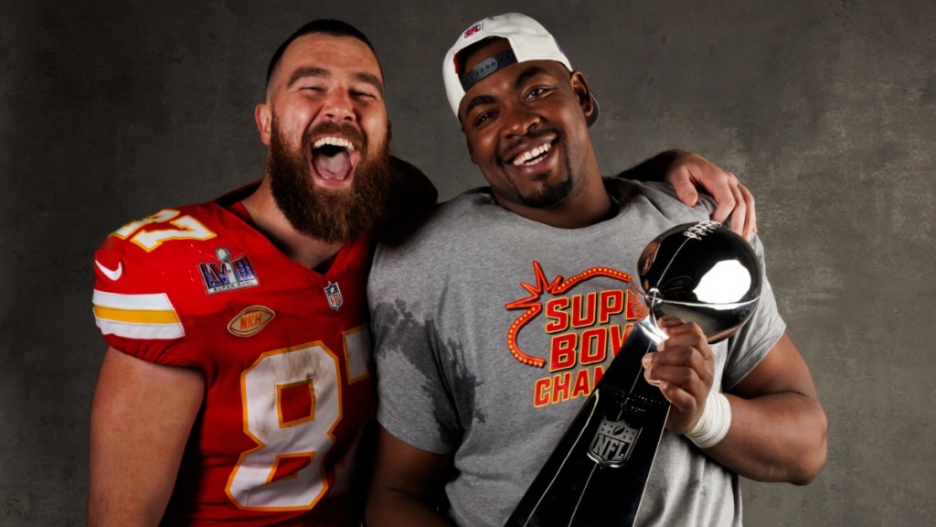 Chiefs' Chris Jones Hopes Travis Kelce Stays For 'One More Year' Amid Rumors