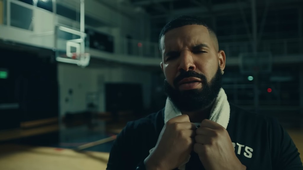 Drake’s Crazy Riches Make This Rapper Feel ‘Broke'
