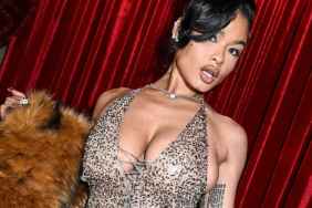 India Love Wearing Backless Shimmer Dress Has Fans in Chokehold