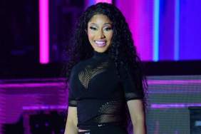 Nicki Minaj in Fur Coat & Tights Proves She Flies in Style