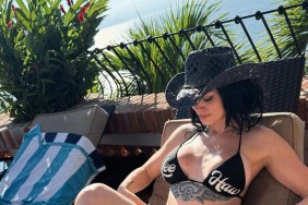 WWE's Saraya Bevis Sitting in String Bikini Is Hard to Ignore