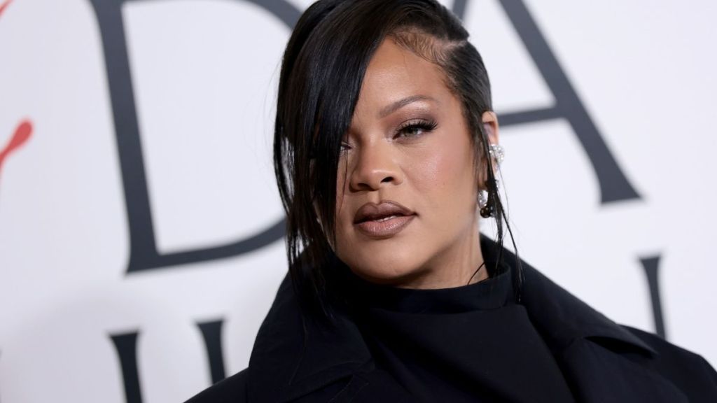 Rihanna’s LBD Look Is a Lacey Surprise From Top to Bottom