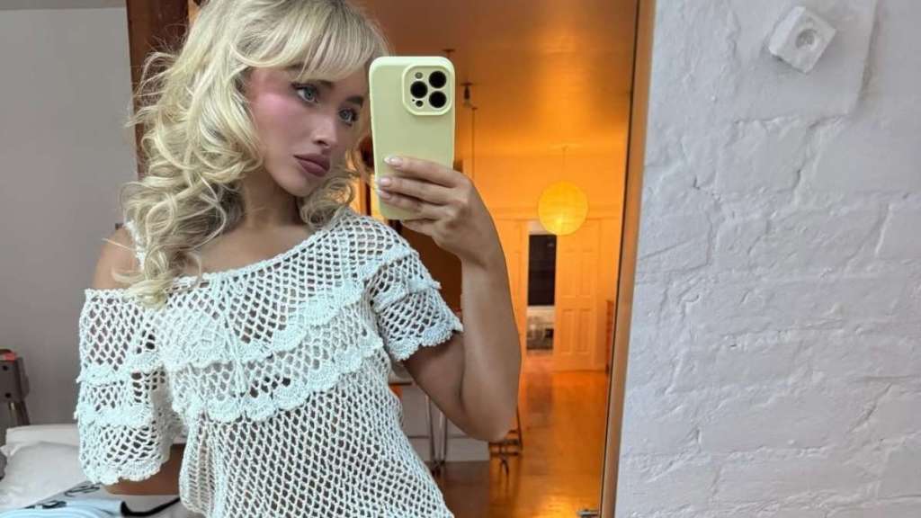 Sabrina Carpenter’s Fully Sheer Dress Photo Offers Flirty Side Tease