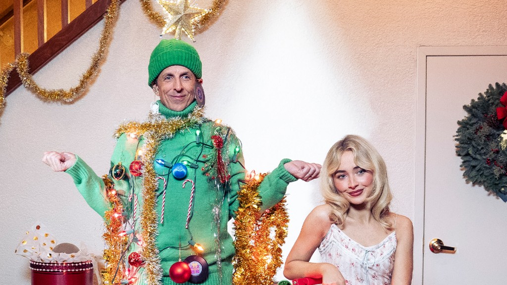 Sabrina Carpenter Wows in Cute Minidress in Seth Meyers Photo