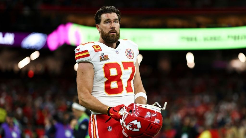 Travis Kelce Faces Backlash for His Post-Game Behaviour After Titans Match