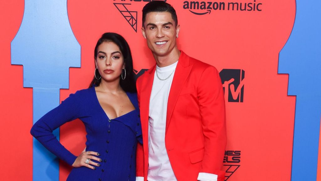 Georgina Rodriguez Gushes About Engagement Ring by Cristiano Ronaldo