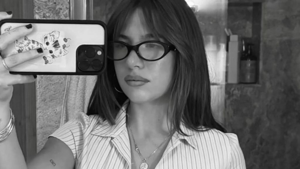 Mackenzie Ziegler's Unbuttoned Shirt Look Has Fans Obsessed