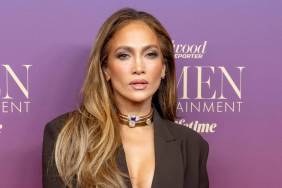 Jennifer Lopez's Abs Under Alberta Ferretti Crop Top Steal the Show