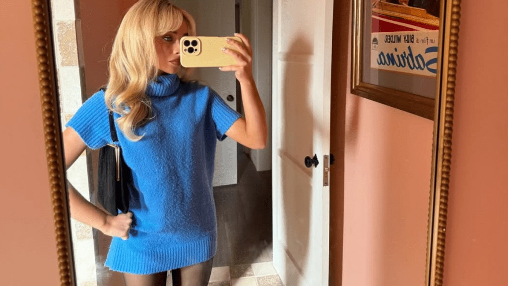 Sabrina Carpenter's Extra Tiny Minidress Looks More Like a Top in Pic