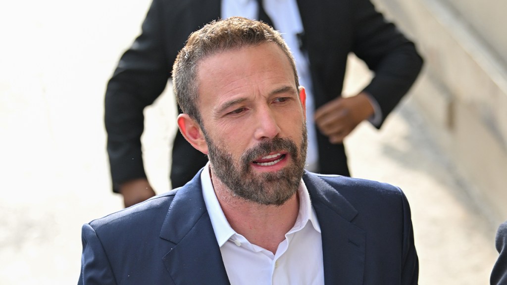 Ben Affleck Reunites With Ex-Wife Ahead of Christmas